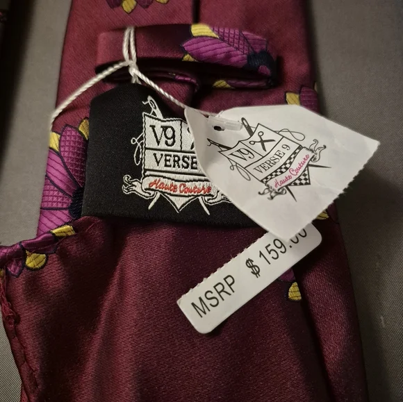 Floral and Geometric Patterned Ties Set - Picture 3 of 4